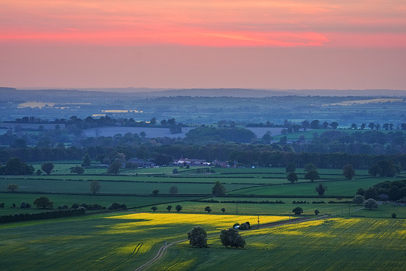Spring sunset in the Chilterns